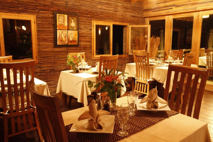 Souimanga Lodge Fimela Buitenkant foto